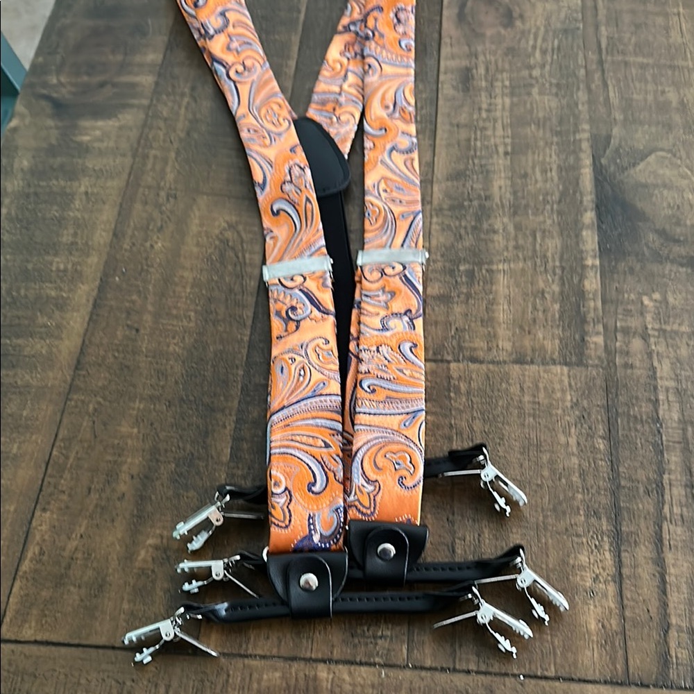 Men's Orange Paisley Suspenders and Bow Tie Set - Picture 4 of 6